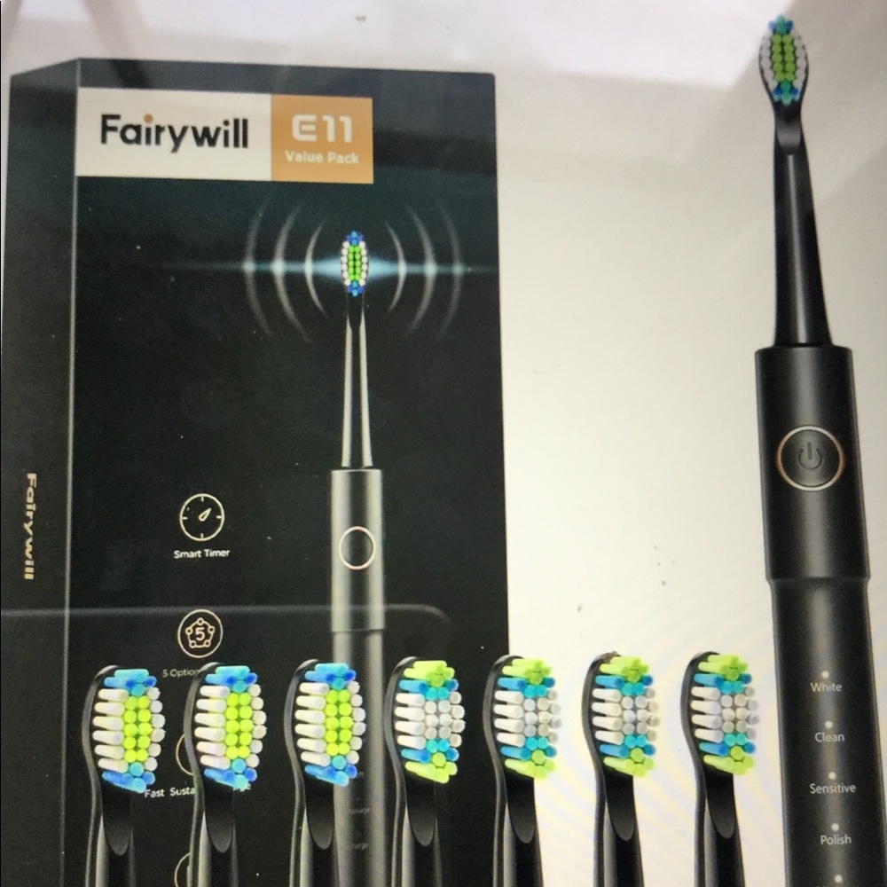 Electric Toothbrush with replacement brushes.